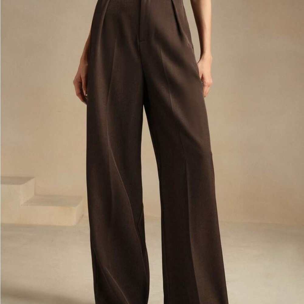 Wide-Leg Brown Pants